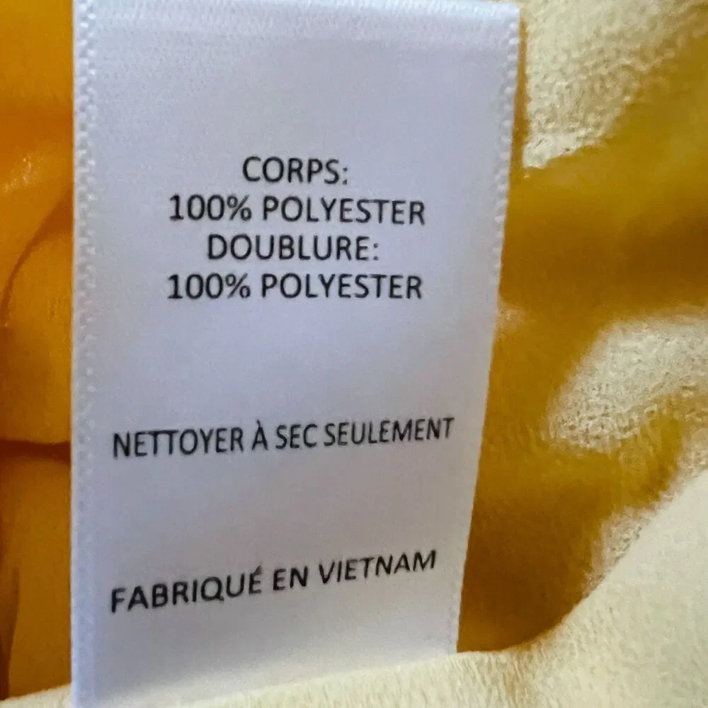 ASTR The Label Blouse XL yellow puff sleeves Gathered elastic hem NWT